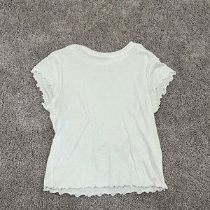 3/$20 🛍️ Women’s White Lettuce Cut Short Sleeve Size S